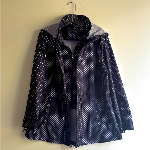 Jones New York Navy Micro Dot Packable Jacket Windbreaker Rain
Jacket Sz XL NWOT - Picture 2 of 13